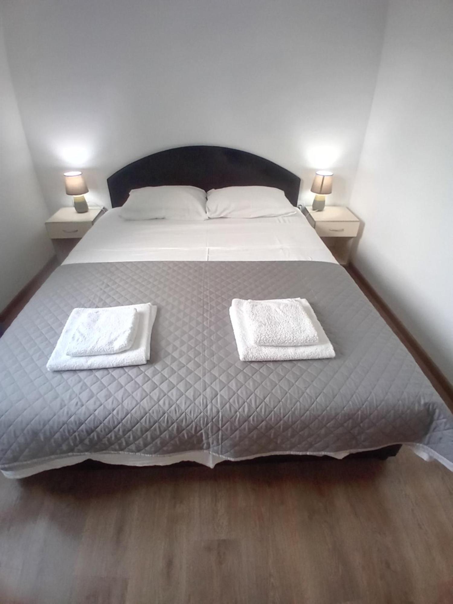 Apartman Aleksandar Aco Herceg Novi Exteriör bild